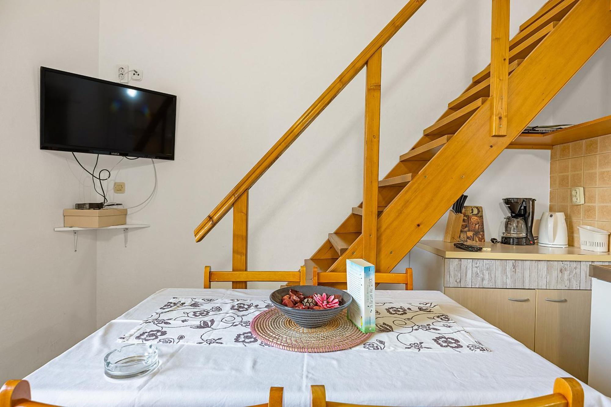 Apartments Mijic Медулин Экстерьер фото